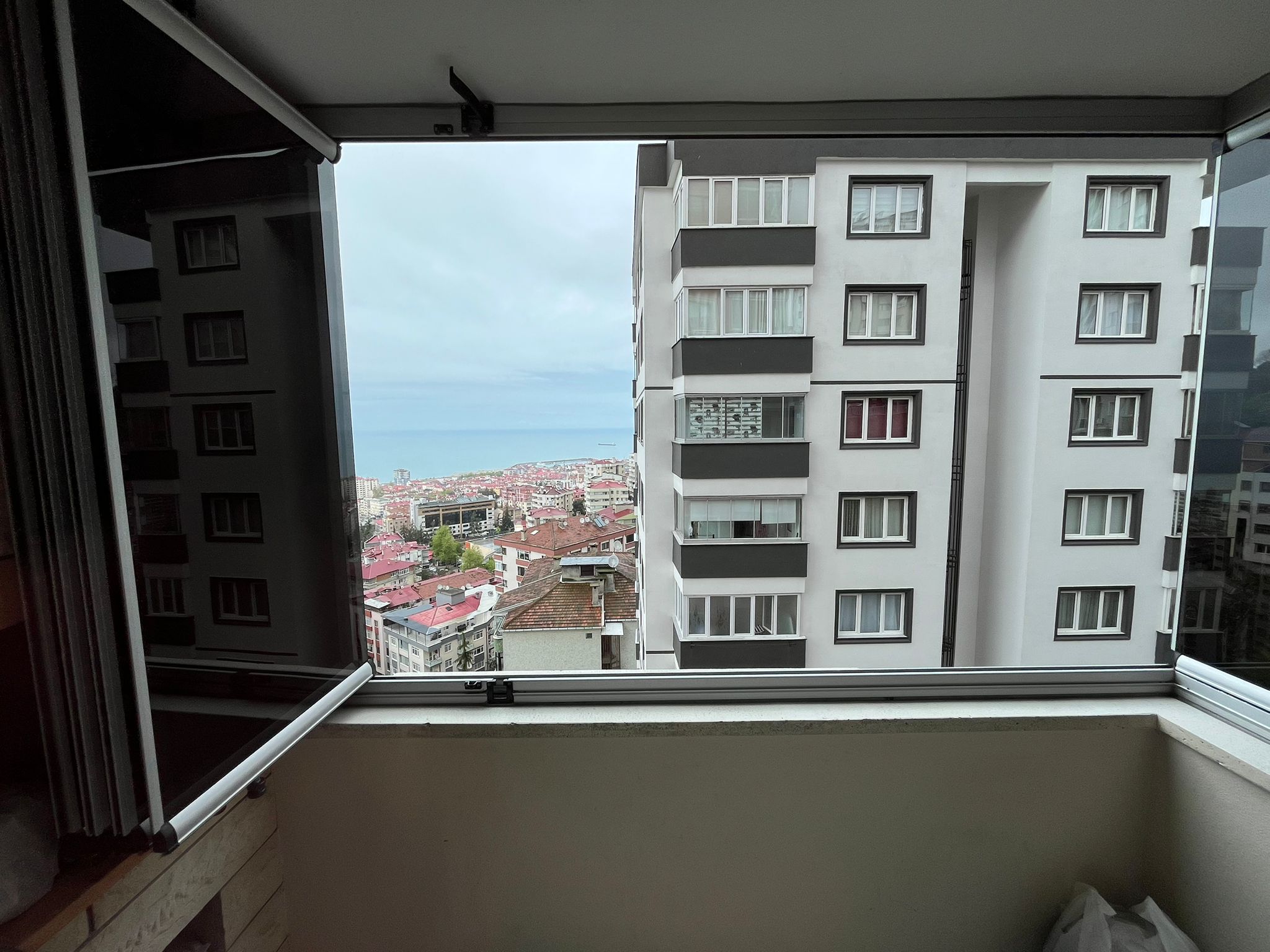 MABELDEN'DEN YEŞİLTEPE MAHALLESİNDE SATILIK 3+1 DAİRE